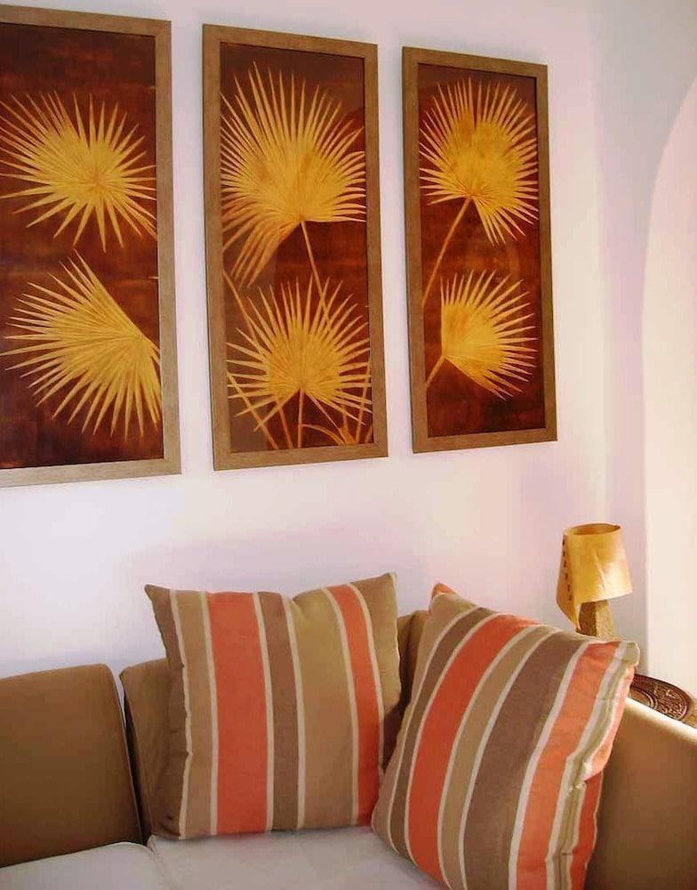 Lantana Galu Beach Diani Beach Buitenkant foto